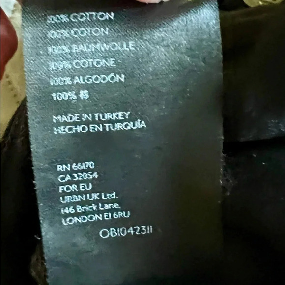 We The Free Maggie Mid Rise Washed Black Distressed Jeans Size 27 - Picture 12 of 13